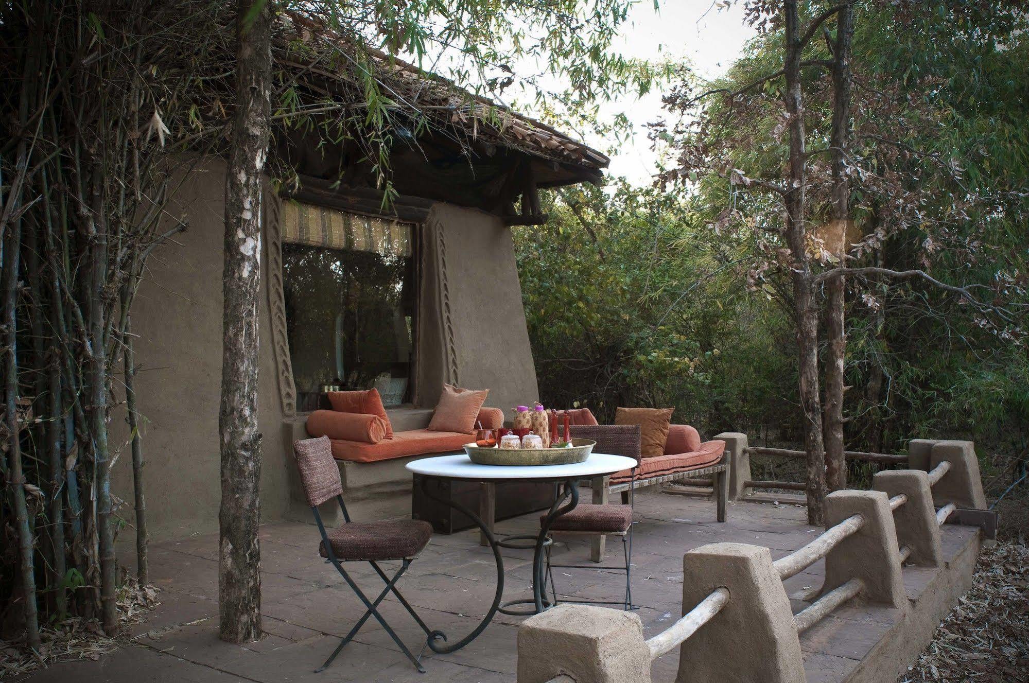 Hotel Mahua Kothi, Bandhavgarh National Park Tāla Zewnętrze zdjęcie
